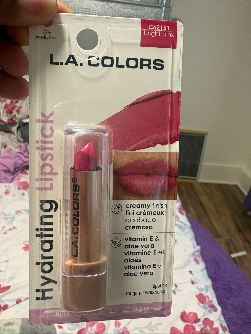 L.A. COLORS Hydrating Lipstick — Bright Pink